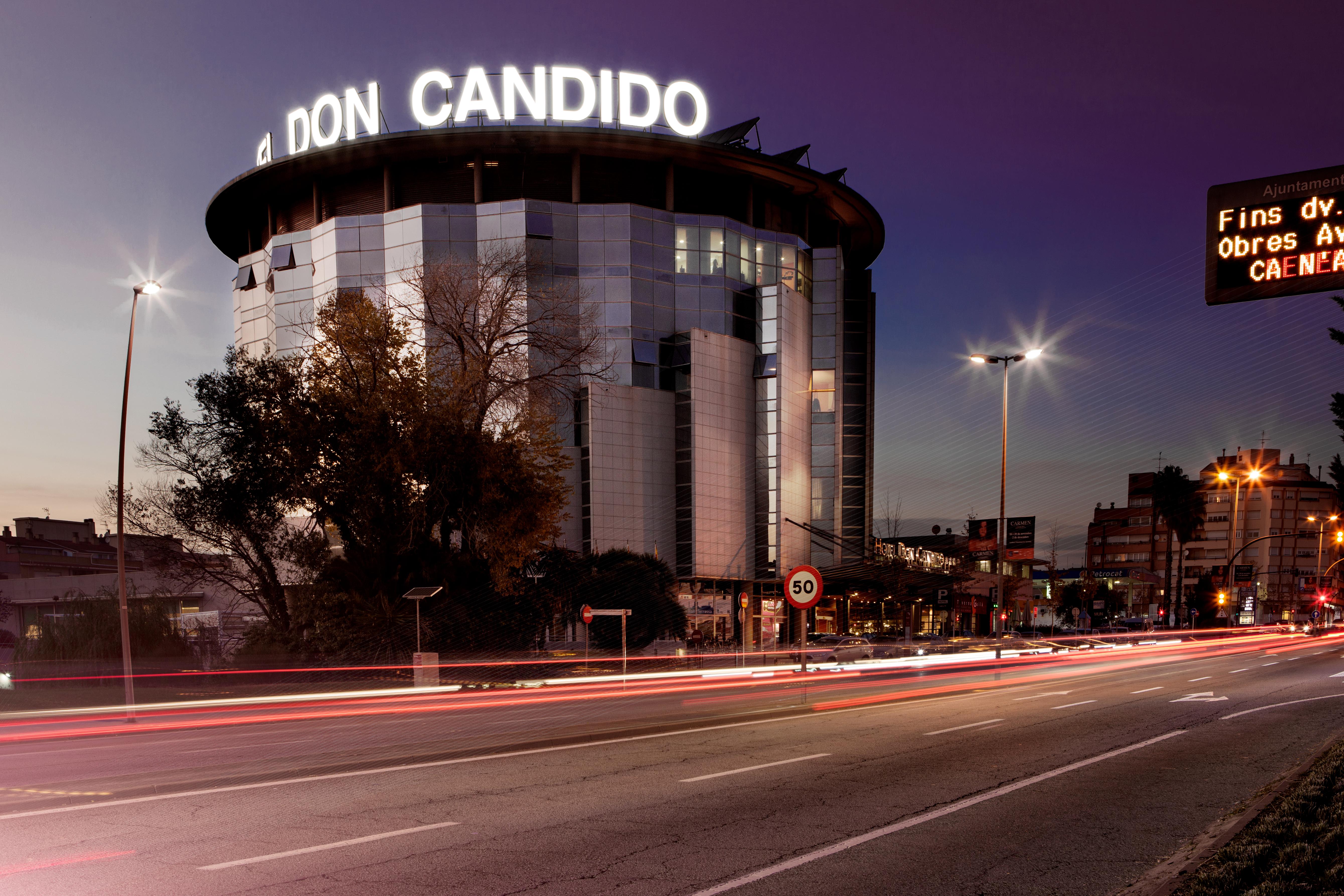 Eurostars Don Candido Hotel Terrassa Exterior photo